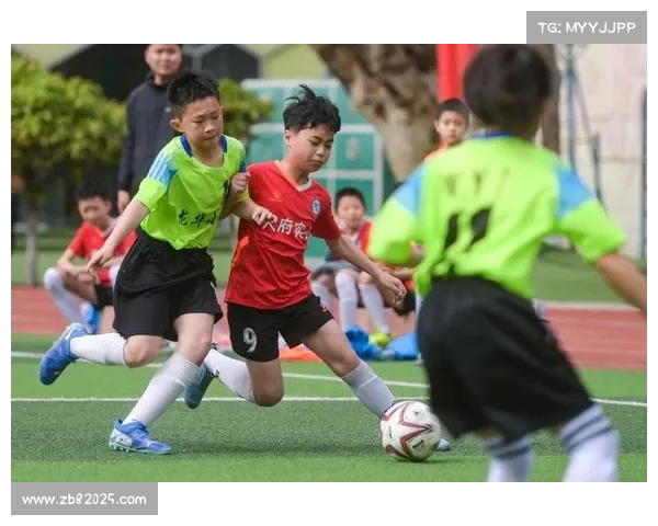 英超俱乐部社区活动持续开展,青少年足球培训受关注